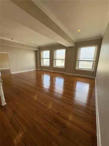 $3,380 | 210 Baronne Street, Unit 1804, New Orleans, LA 70112