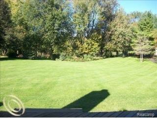 8660 Miller Road Clarkston, MI 48348 - Photo 14 of 18 Huge lot