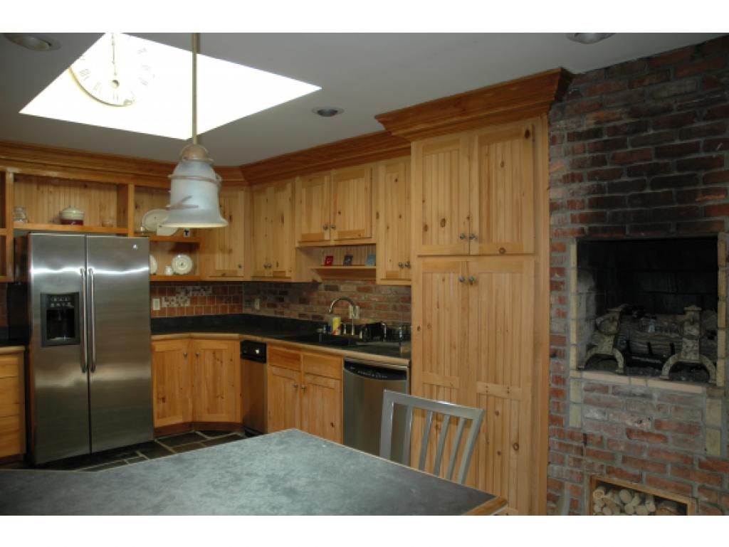 1637 Brookfield Road Berlin, VT 05663 - Photo 3 of 36