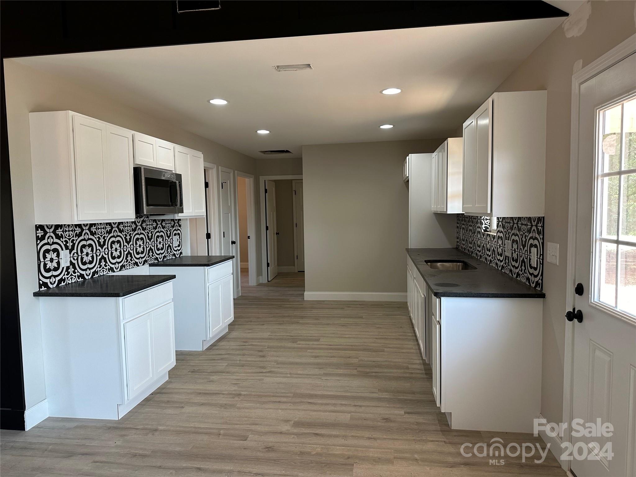 5856 Oakridge Road Clover, SC 29710 - Photo 12 of 26 Gallery Image 12