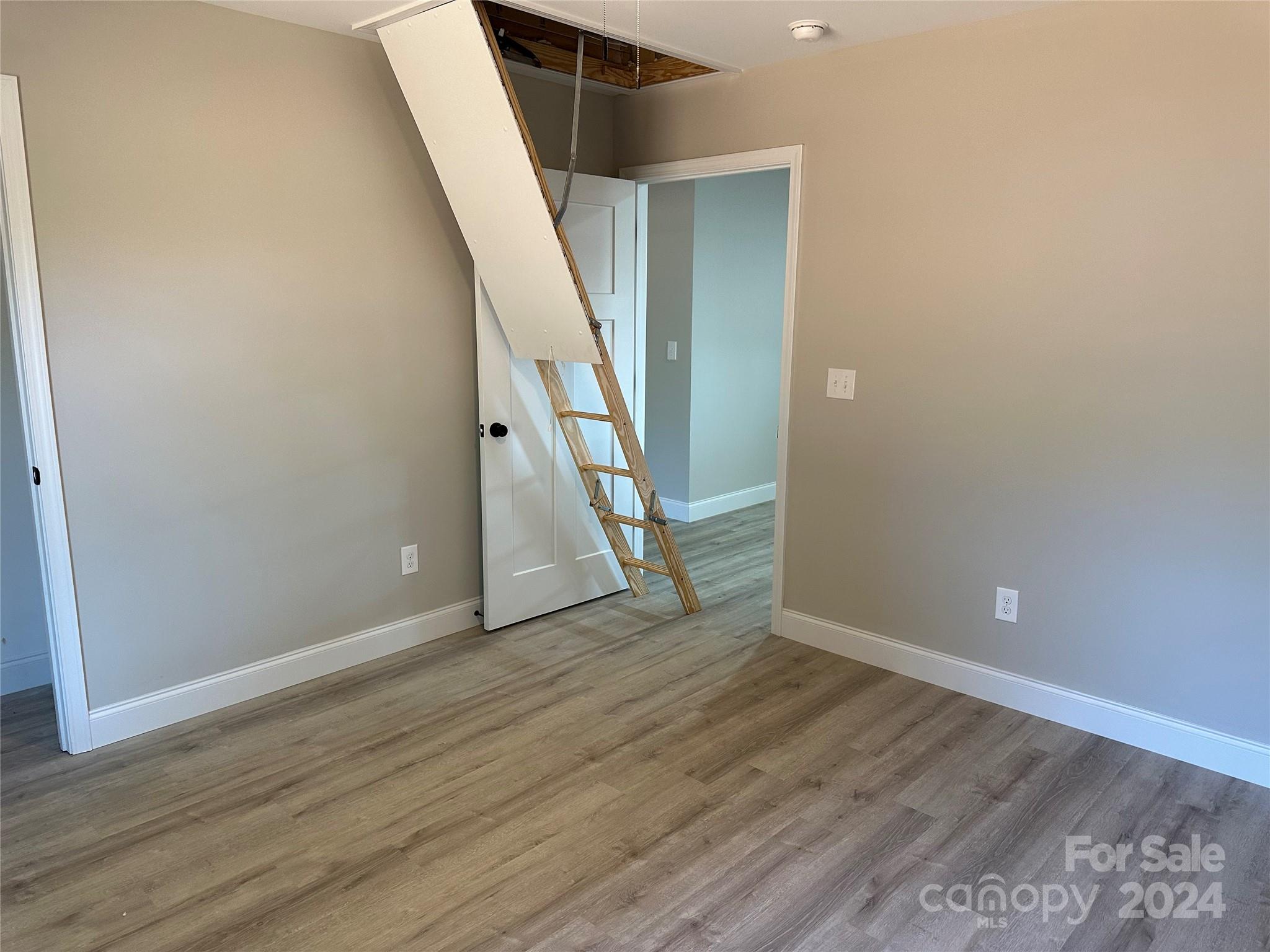 5856 Oakridge Road Clover, SC 29710 - Photo 17 of 26 Gallery Image 17