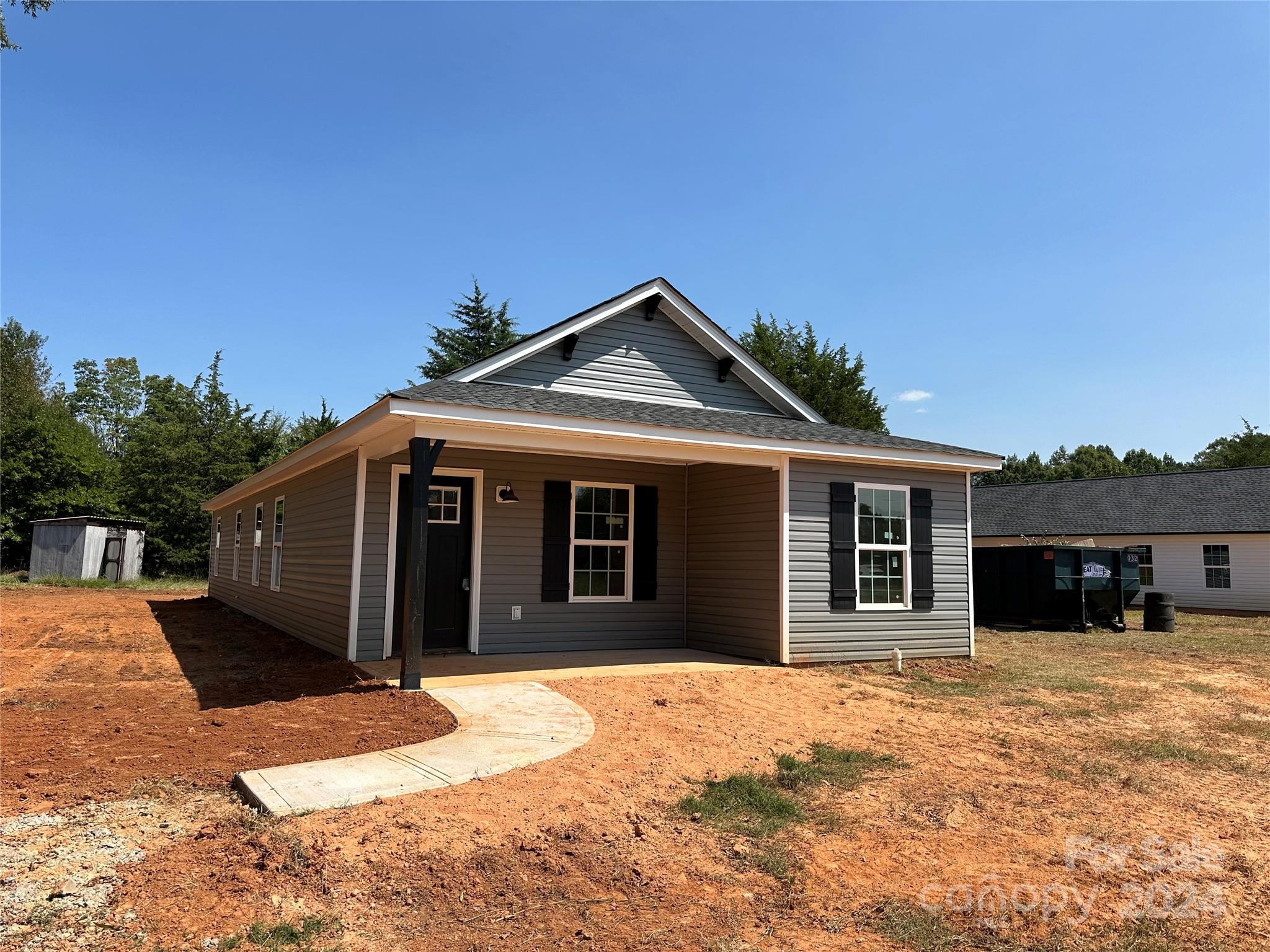 5856 Oakridge Road Clover, SC 29710 - Photo 3 of 26 Gallery Image 3