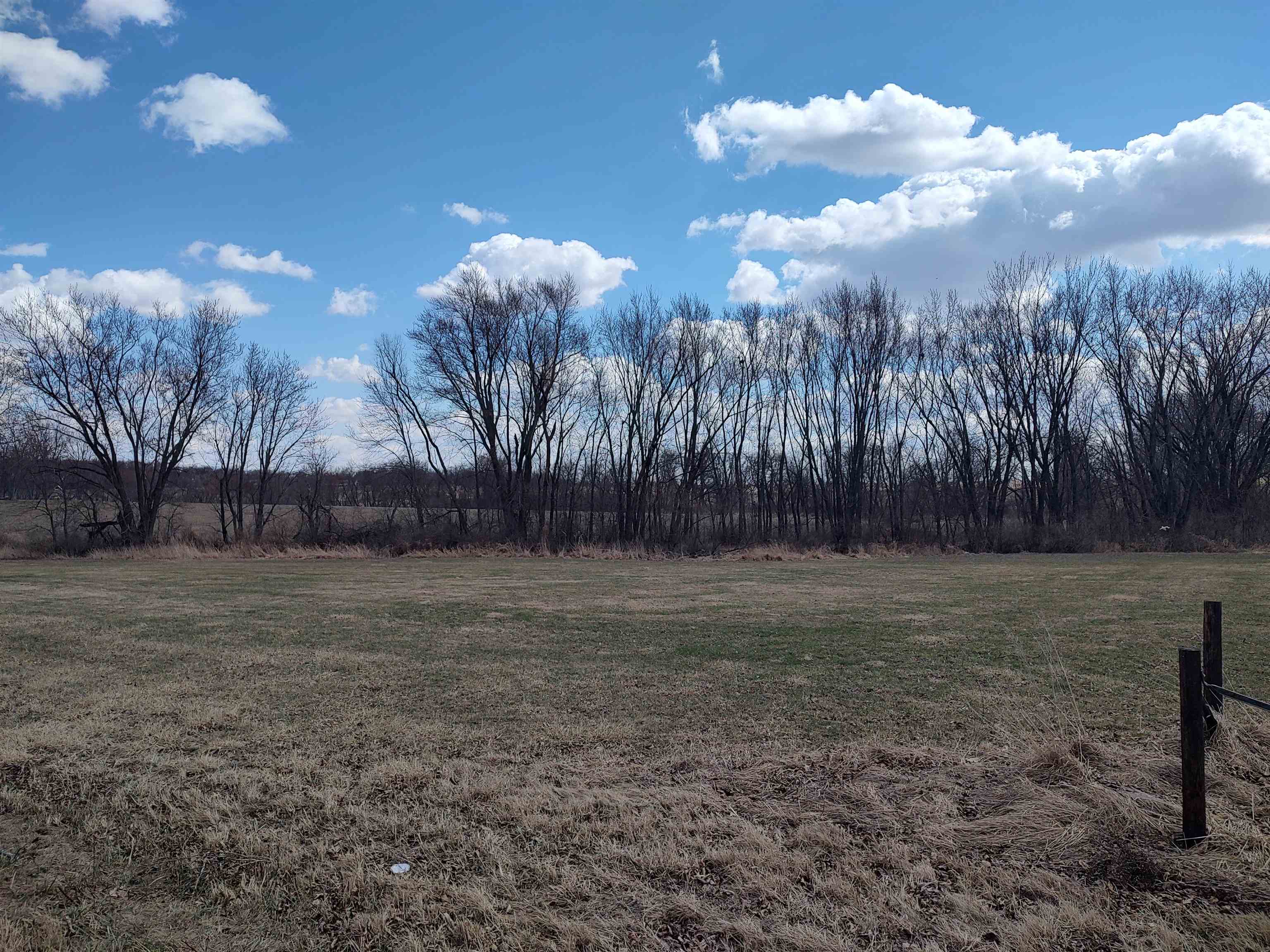 300 X Manchester Road South Beloit, IL 61080 - Photo 2 of 7 Gallery Image 2