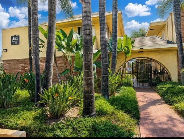 $399,900 | 455 Ballantyne Street, Unit 13, El Cajon, CA 92020