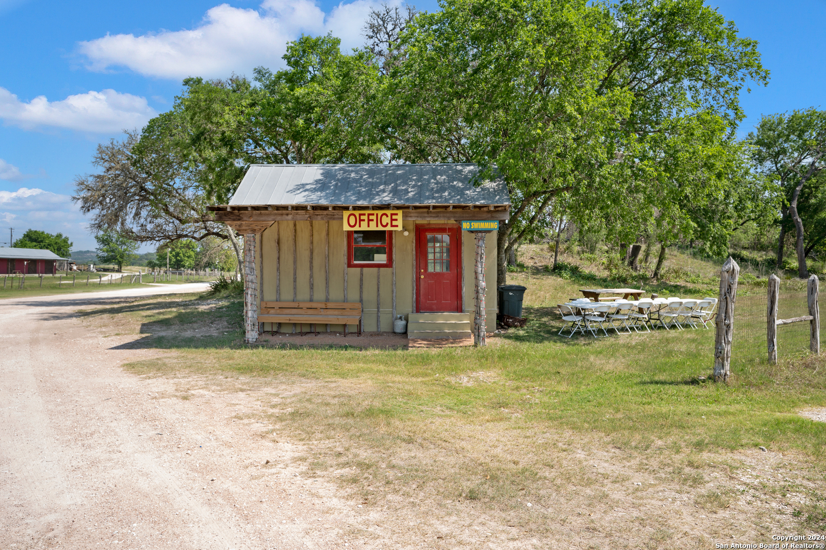103 Waring Welfare Road Boerne, TX 78006 - Photo 7 of 33