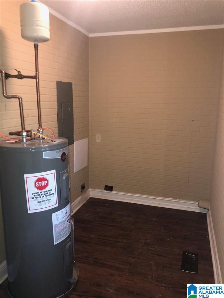 908 Edwards Lake Road Birmingham, AL 35235 - Photo 8 of 13