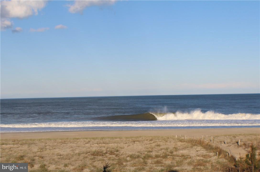32081 Surf Road Bethany Beach, DE 19930 - Photo 2 of 18 Gallery Image 2