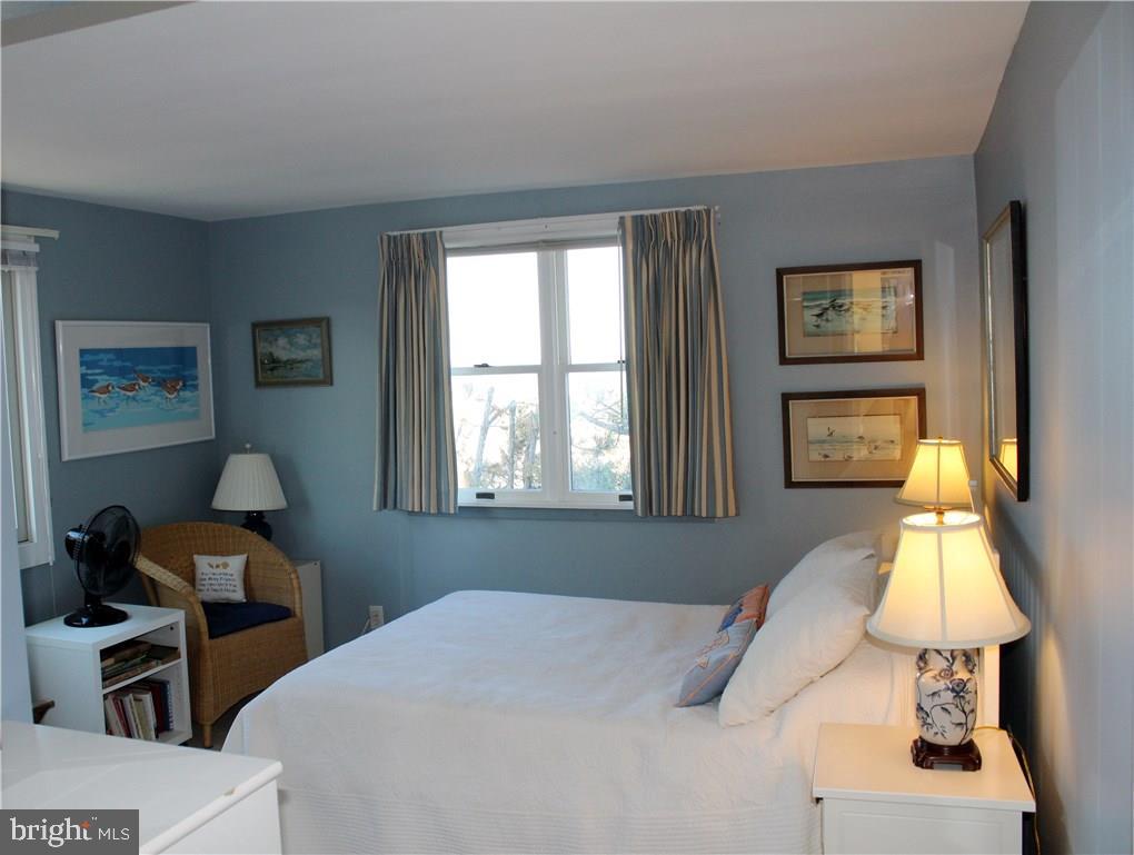 32081 Surf Road Bethany Beach, DE 19930 - Photo 11 of 18 Gallery Image 11