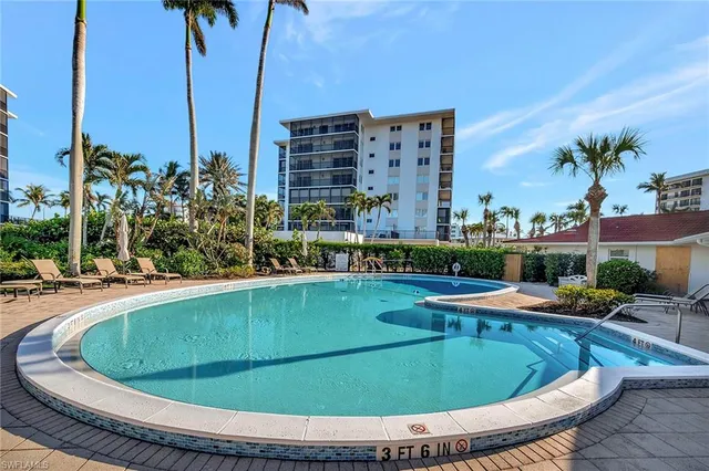 $13,000 | 2258 Gulf Shore Boulevard North, Unit O1, Naples, FL 34102