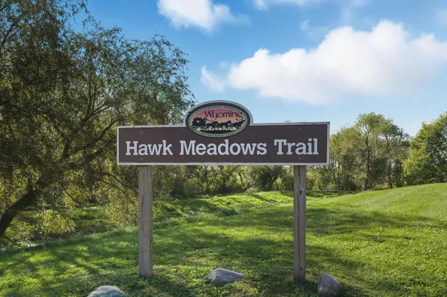 $325,000 | 25415 Grail Court, Wyoming, MN 55092