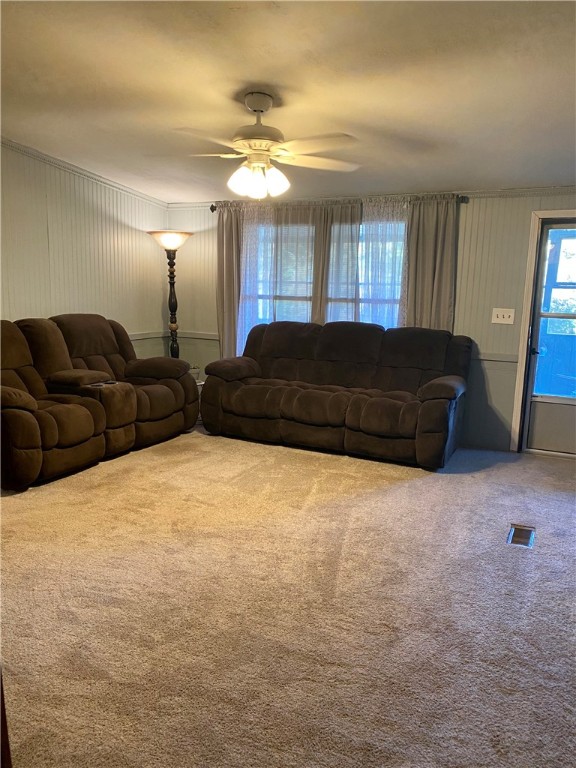 105 North Rhome Court Easley, SC 29642 - Photo 5 of 16 Living room from kitchen