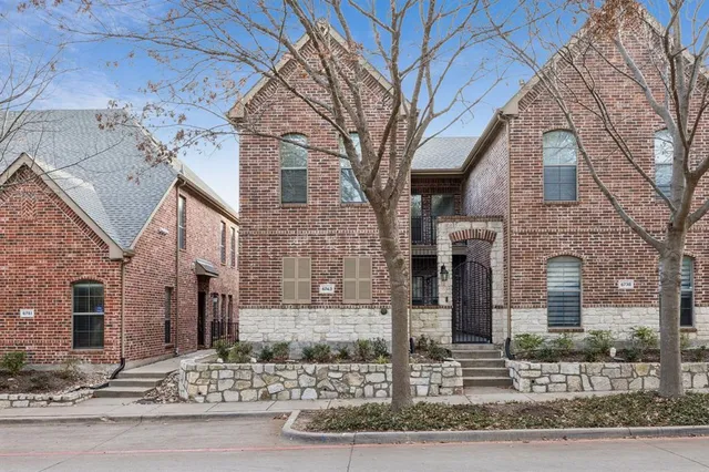 $2,400 | 6743 Pistoia Drive, Frisco, TX 75034