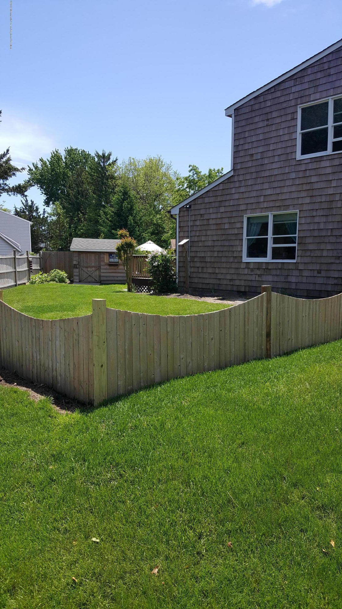 830 Patterson Road Point Pleasant, NJ 08742 - Photo 10 of 29 Side yard 2