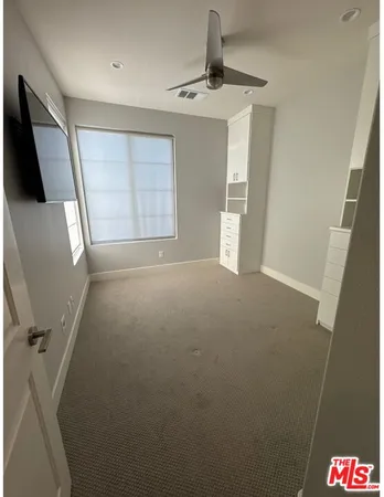 view of an outdoor space and city view