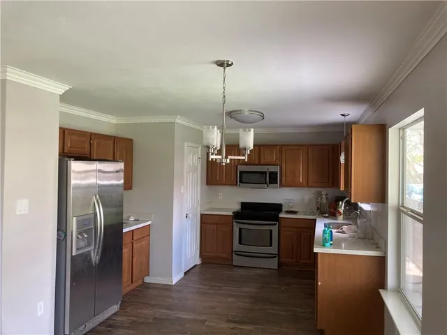 $2,700 | 750 Amy Lane, Gretna, LA 70056