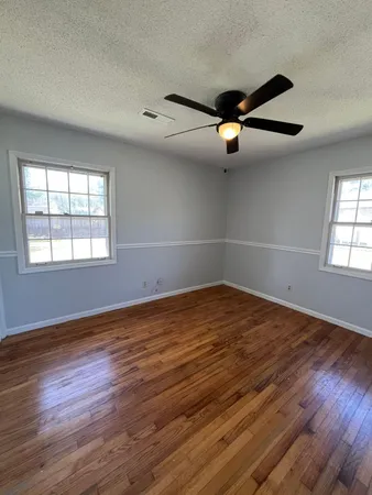 $1,750 | 102 Wessex Drive, Goose Creek, SC 29445