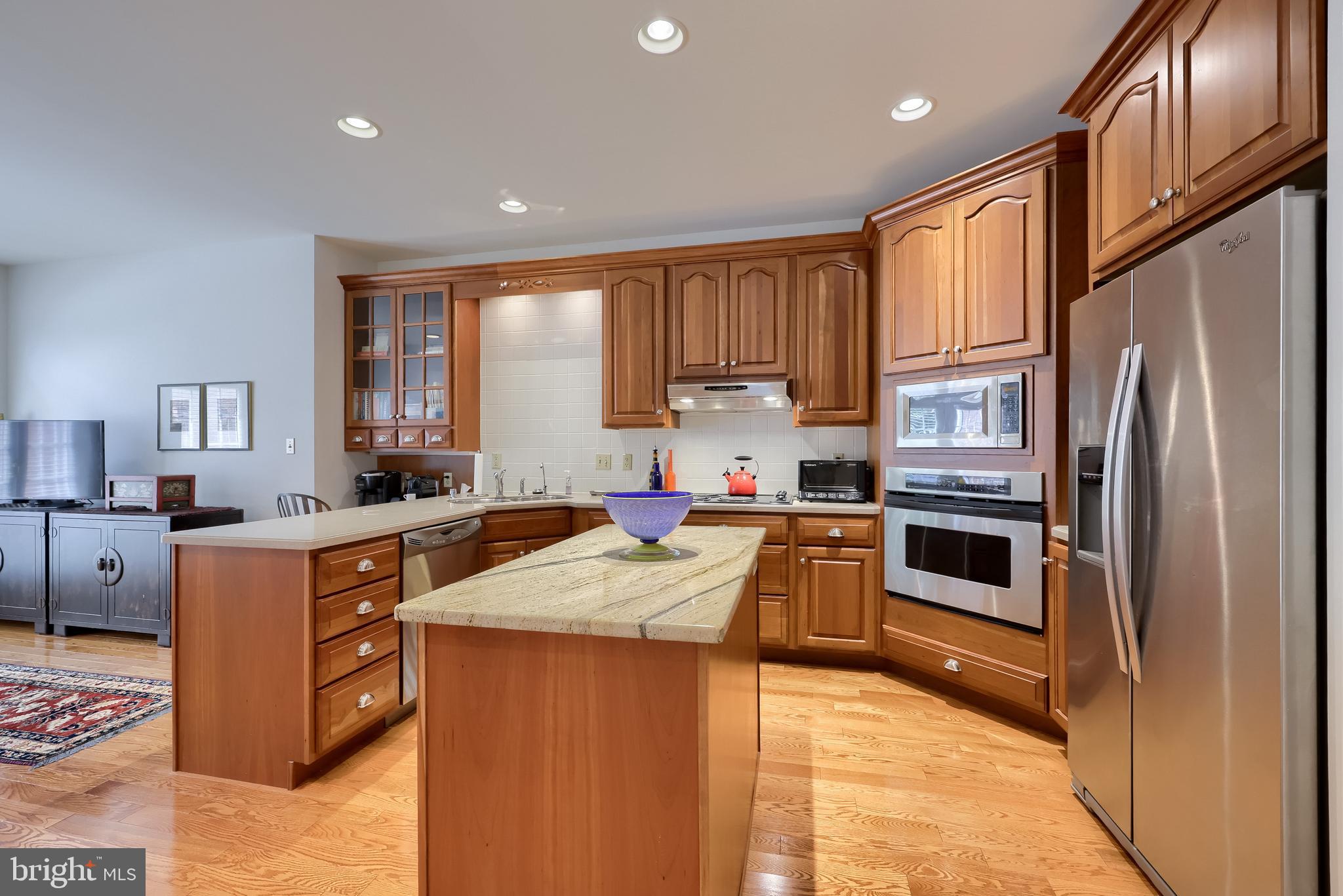 605 Northfield Road Lititz, PA 17543 - Photo 15 of 50 Kitchen-Stainless Steel Appliances