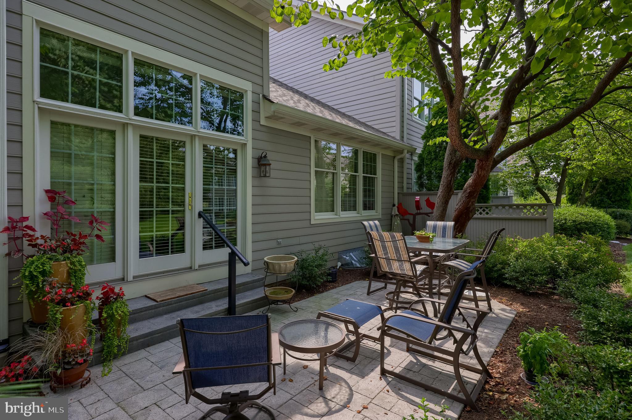 605 Northfield Road Lititz, PA 17543 - Photo 43 of 50 Private Outdoor Patio