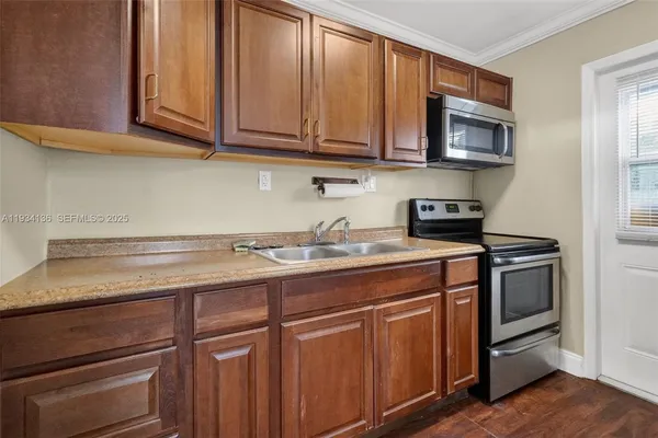 $400,000 | 2440 Northwest 152nd Terrace, Miami Gardens, FL 33054