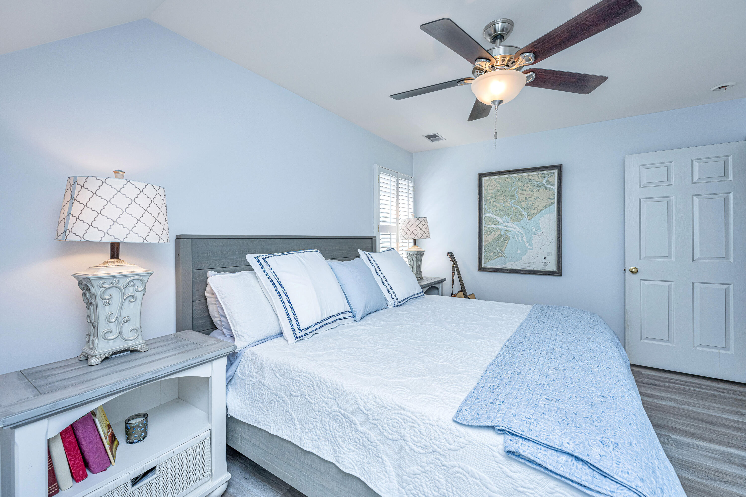 2080 Kings Gate Lane Mount Pleasant, SC 29466 - Photo 22 of 36 Upstairs Bedroom