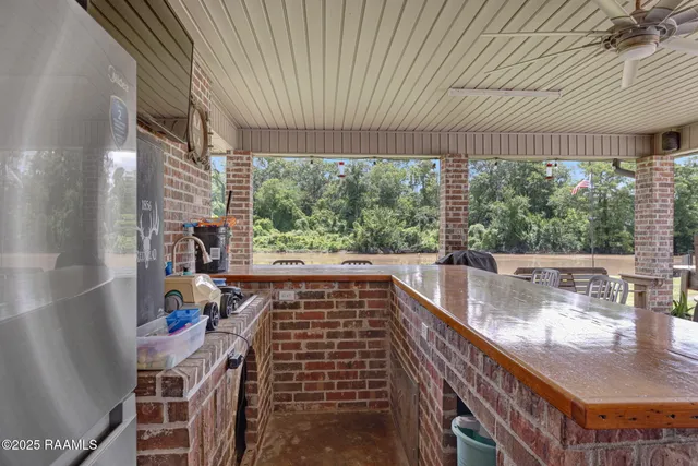 $350,000 | 512 Park Abbeville La, Abbeville, LA 70510