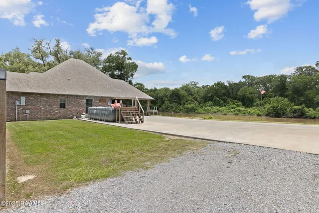 $350,000 | 512 Park Abbeville La, Abbeville, LA 70510