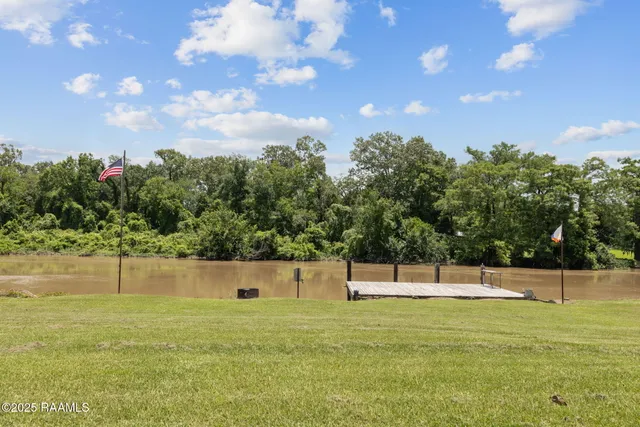 $350,000 | 512 Park Abbeville La, Abbeville, LA 70510