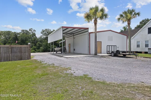 $350,000 | 512 Park Abbeville La, Abbeville, LA 70510
