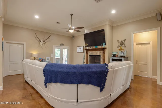 $350,000 | 512 Park Abbeville La, Abbeville, LA 70510