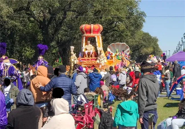 $1,350 | 2229 Napoleon Avenue, Unit B, New Orleans, LA 70115
