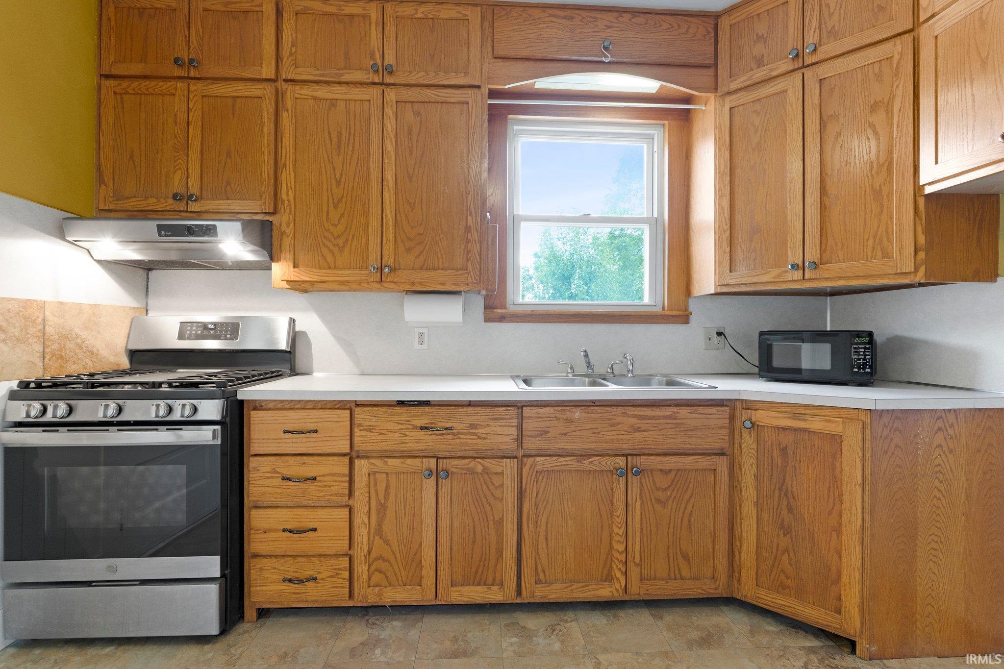 3550 Sand Point Road Fort Wayne, IN 46809 - Photo 14 of 35