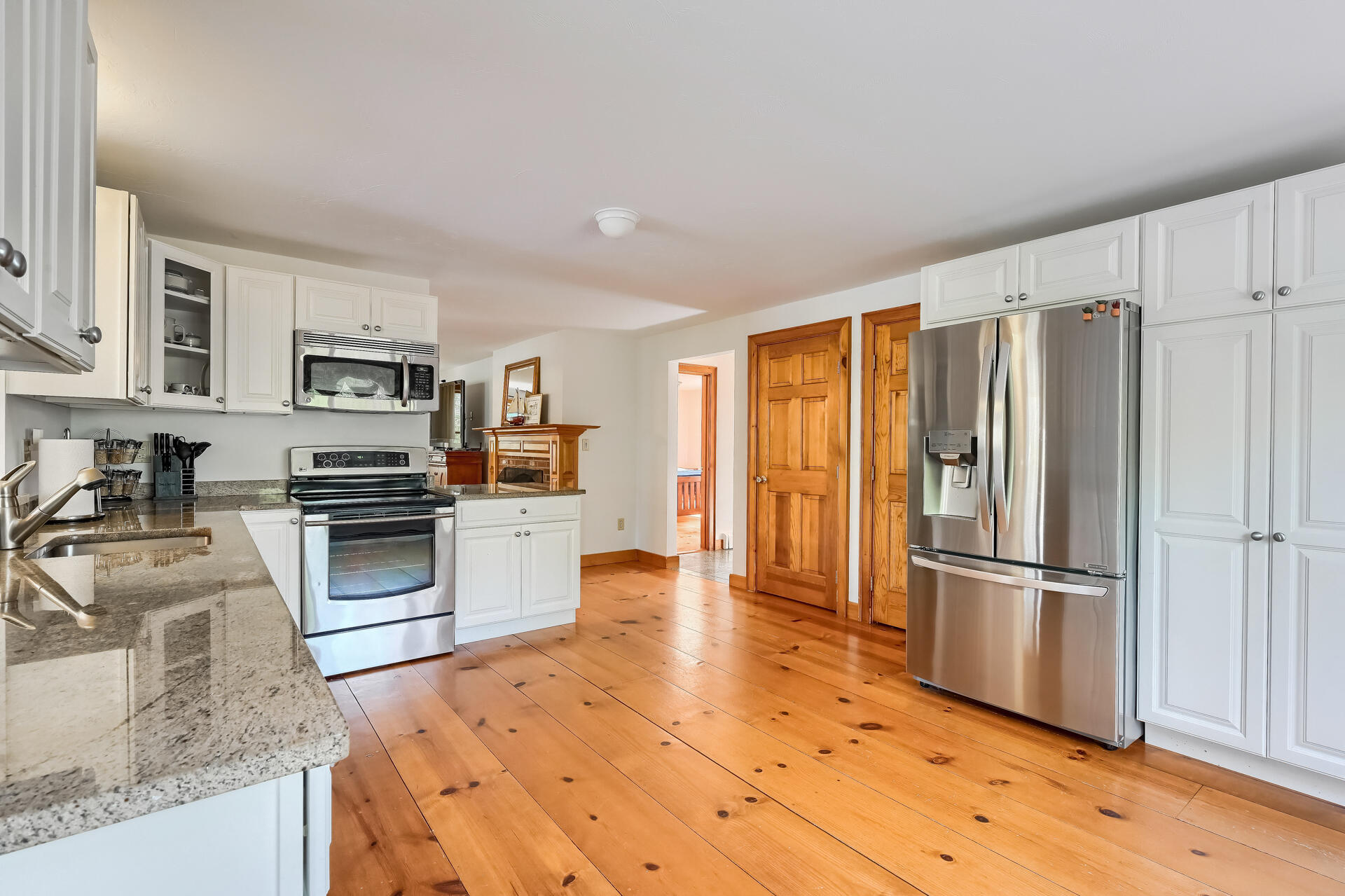 321 Red Top Road Brewster, MA 02631 - Photo 15 of 47 02_Kitchen_IMG_7037