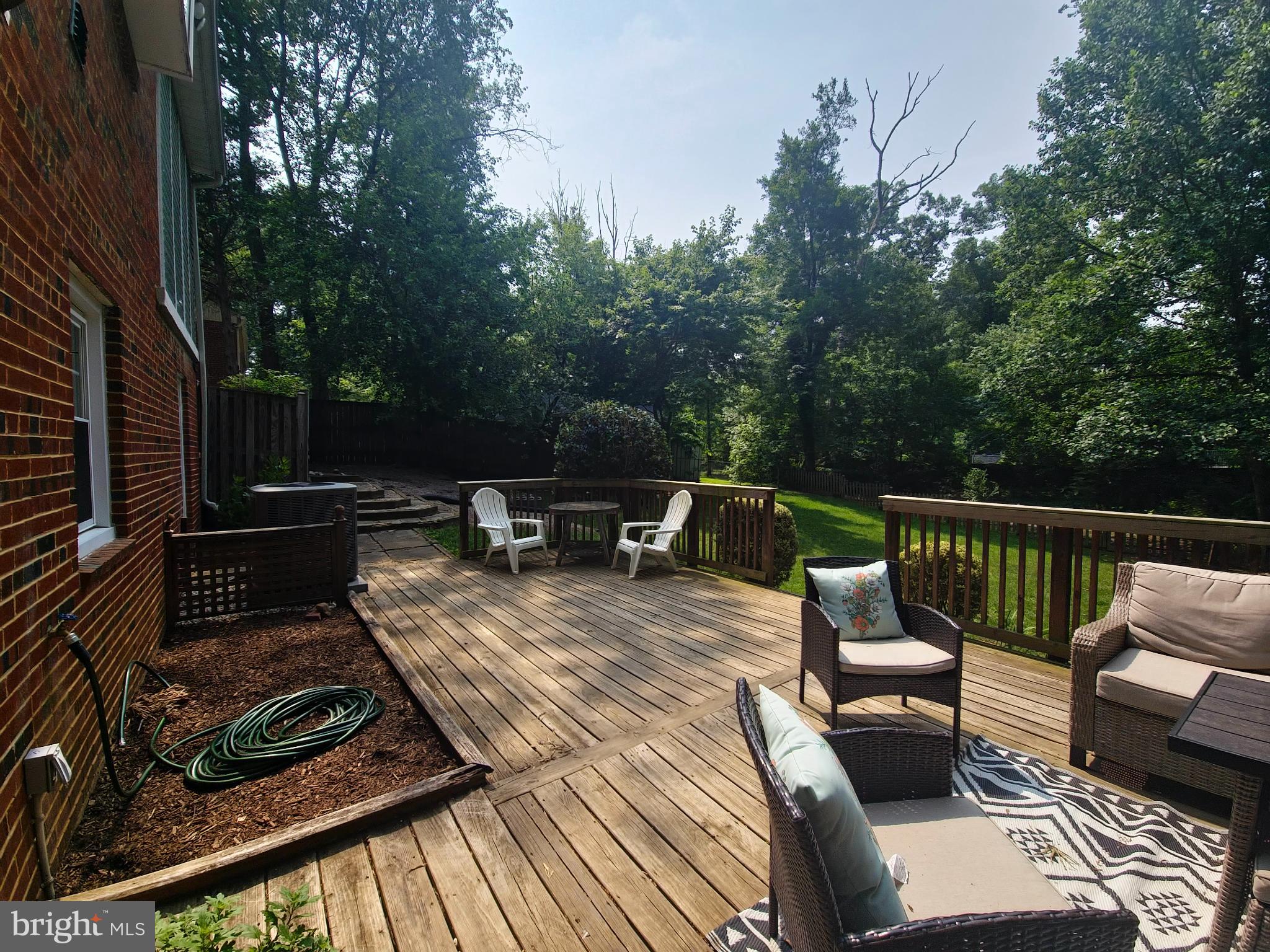 4021 Laurel Road Alexandria, VA 22309 - Photo 29 of 31 a view of a roof deck with couches