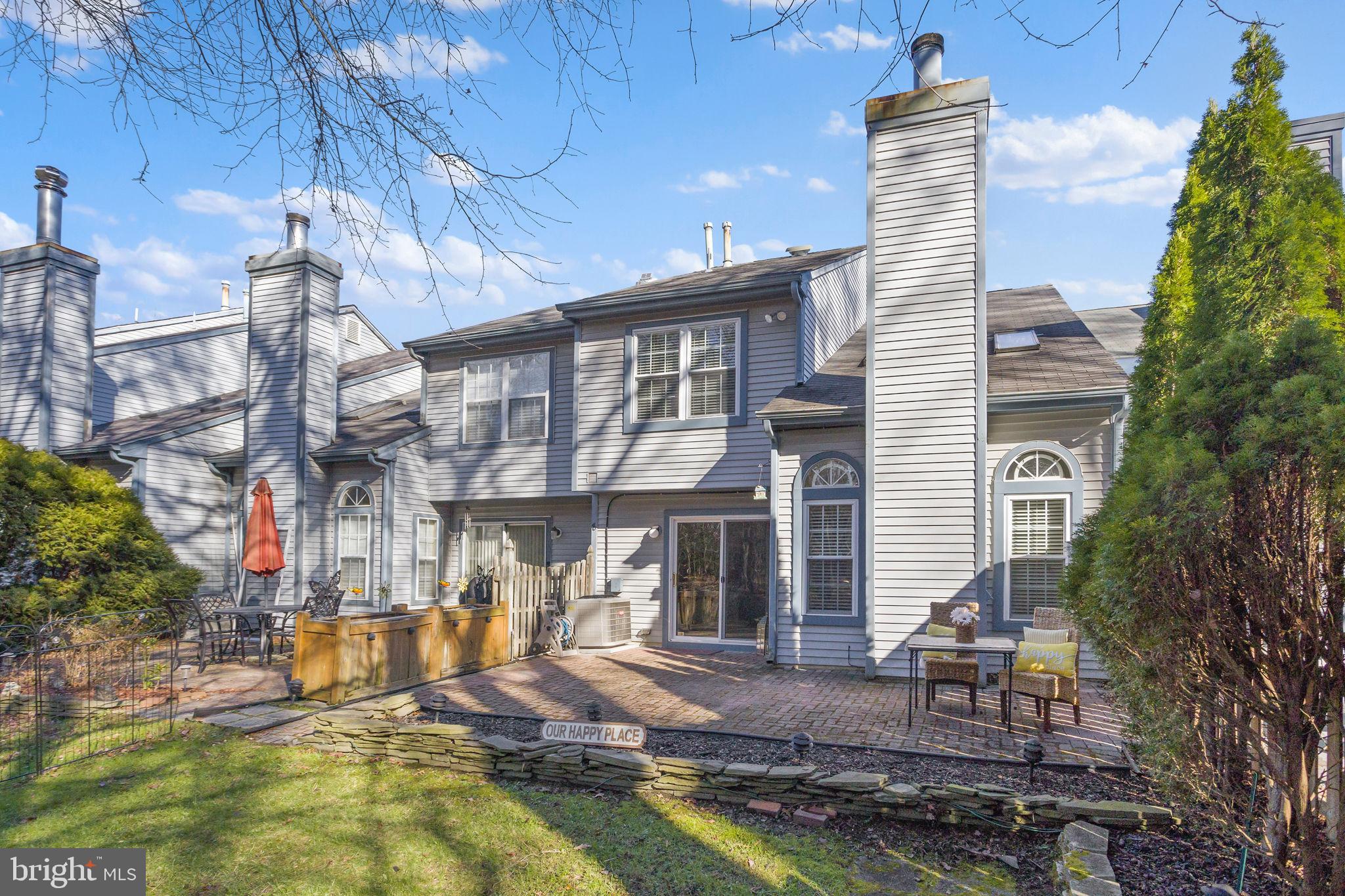 8 Kettlebrook Drive Mount Laurel, NJ 08054 - Photo 4 of 37 a view of a house with backyard and sitting area