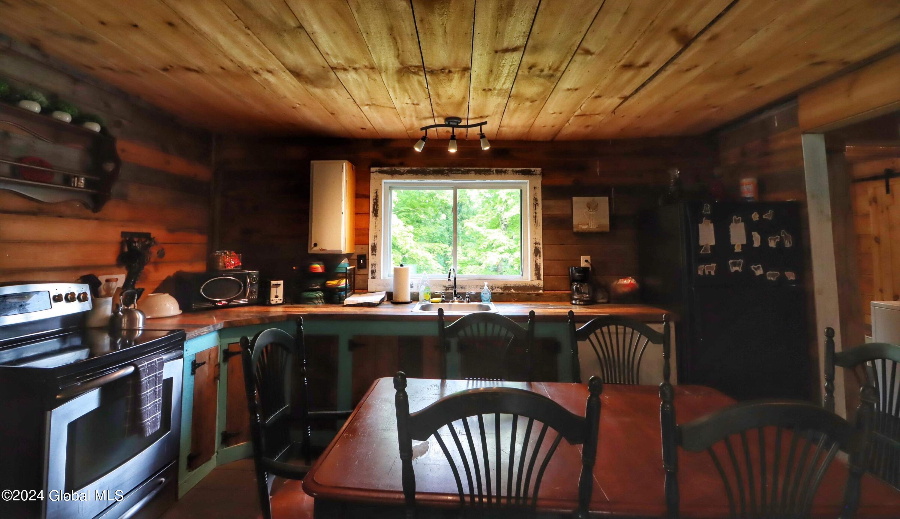 3938 County Rte 30 Salem, NY 12865 - Photo 10 of 45 IMG_3277
