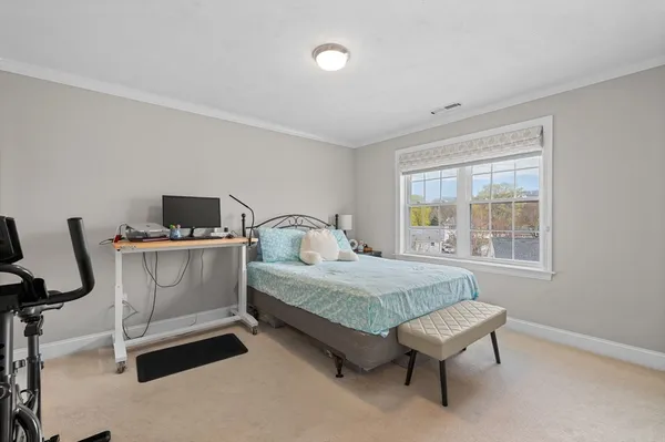 $3,400 | 1 Sadler Avenue, Unit 1, Shrewsbury, MA 01545