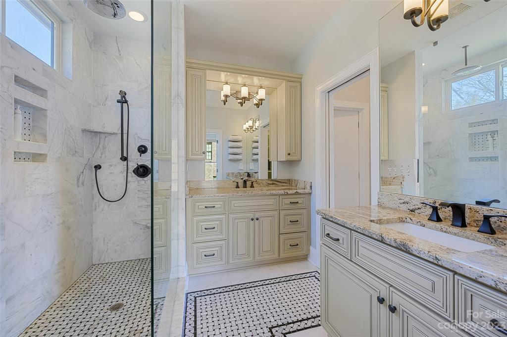 5665 Riverfront Road Lake Wylie, SC 29710 - Photo 31 of 47 Gallery Image 31