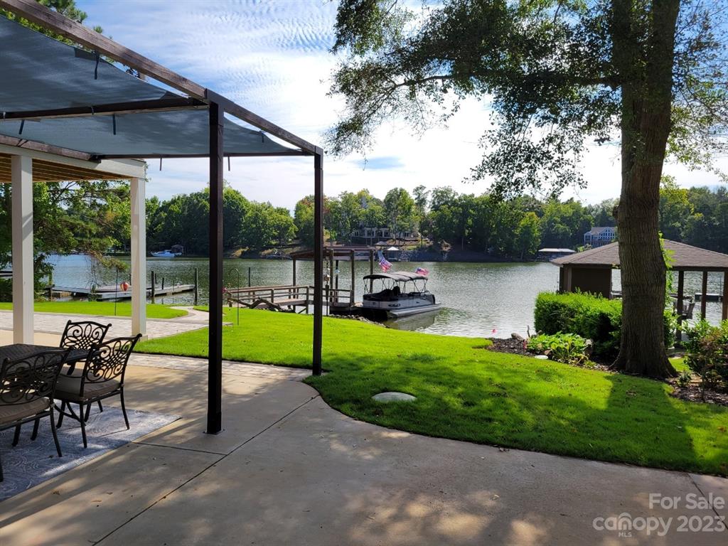5665 Riverfront Road Lake Wylie, SC 29710 - Photo 41 of 47 Gallery Image 41