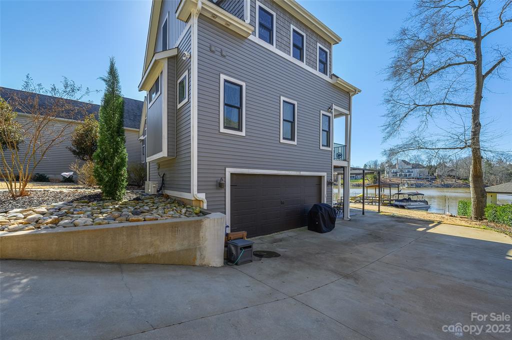 5665 Riverfront Road Lake Wylie, SC 29710 - Photo 47 of 47 Gallery Image 47