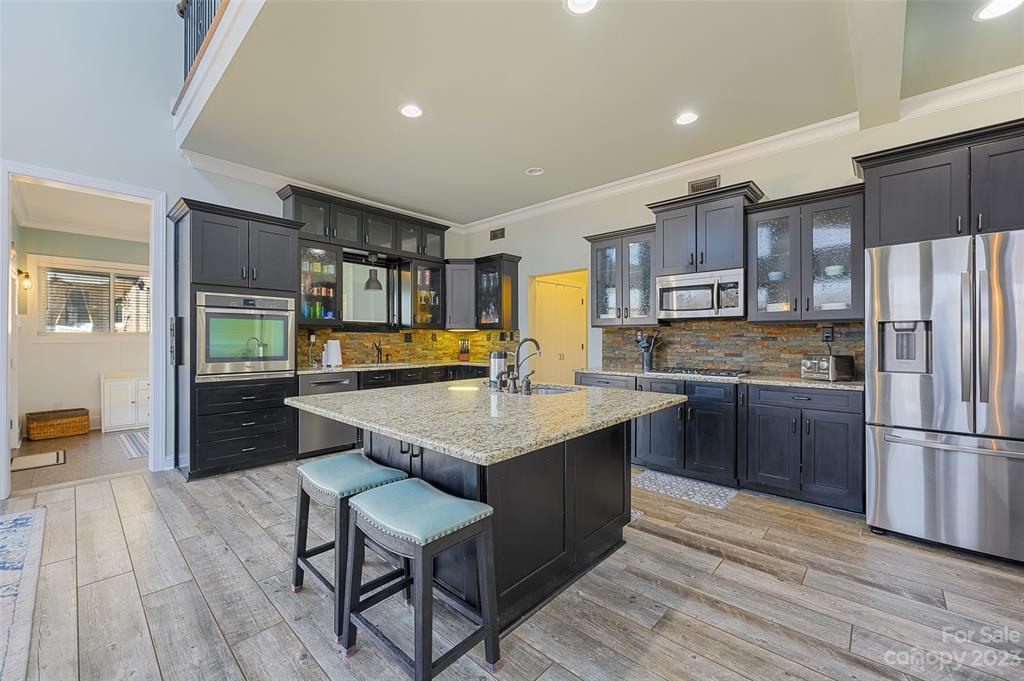 5665 Riverfront Road Lake Wylie, SC 29710 - Photo 8 of 47 Gallery Image 8