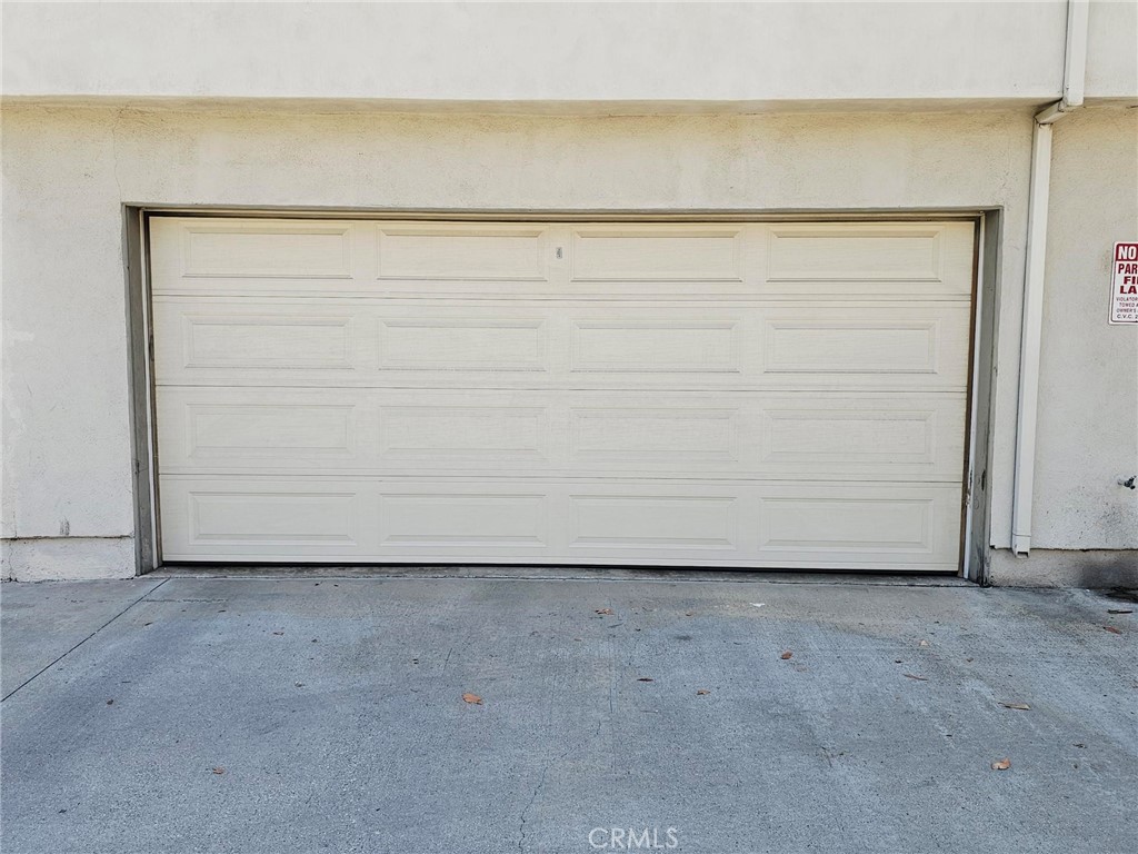 874 Cinnamon Lane Duarte, CA 91010 - Photo 25 of 32 a view of an empty room