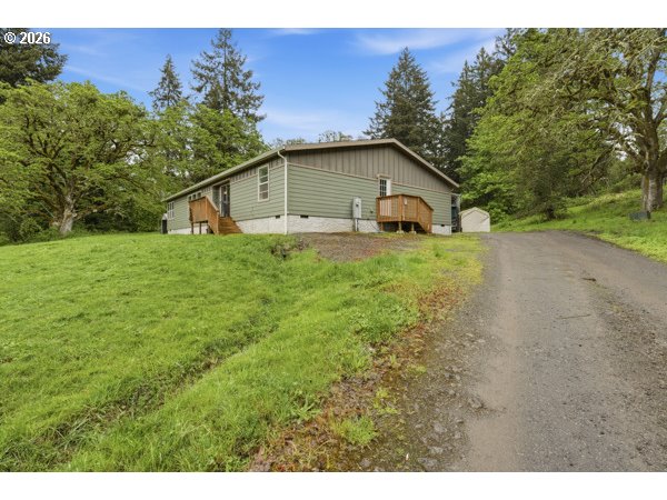 7910 Southeast Amity Road Amity, OR 97101 - Photo 2 of 31