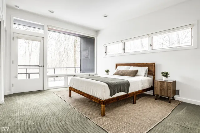 $899,000 | 5 West 79th Street, Indianapolis, IN 46260