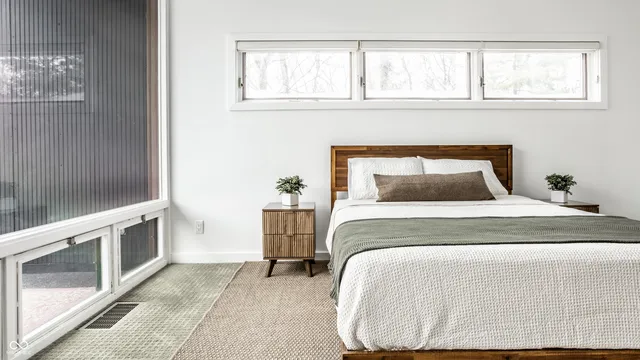 $899,000 | 5 West 79th Street, Indianapolis, IN 46260