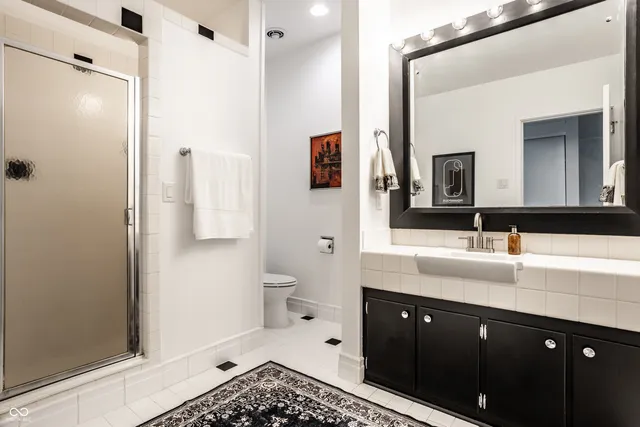 $899,000 | 5 West 79th Street, Indianapolis, IN 46260