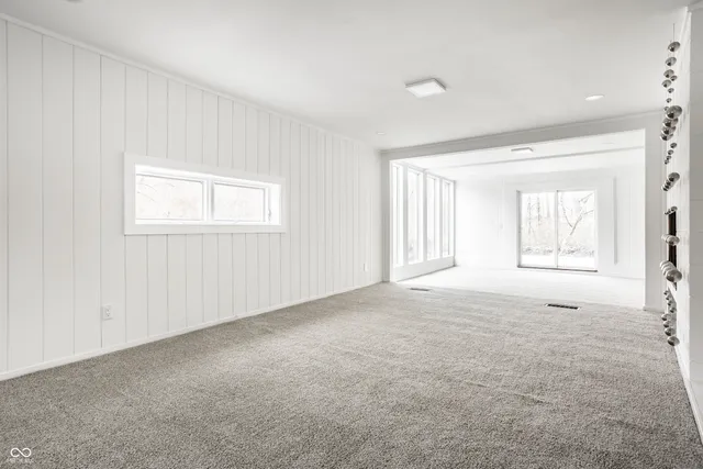 $899,000 | 5 West 79th Street, Indianapolis, IN 46260