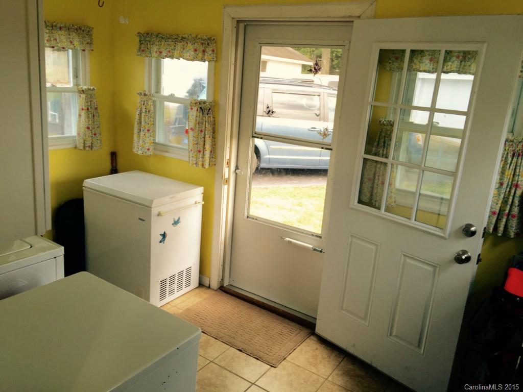 1126 Ivey Church Road Maiden, NC 28650 - Photo 13 of 19 Gallery Image 13