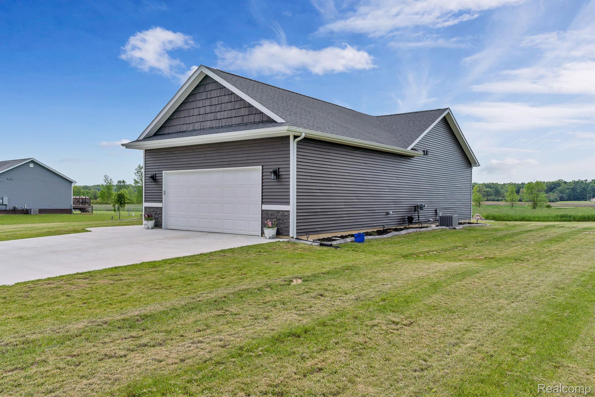 1770 Daley Road Lapeer, MI 48446 - Photo 4 of 46 Gallery Image 4
