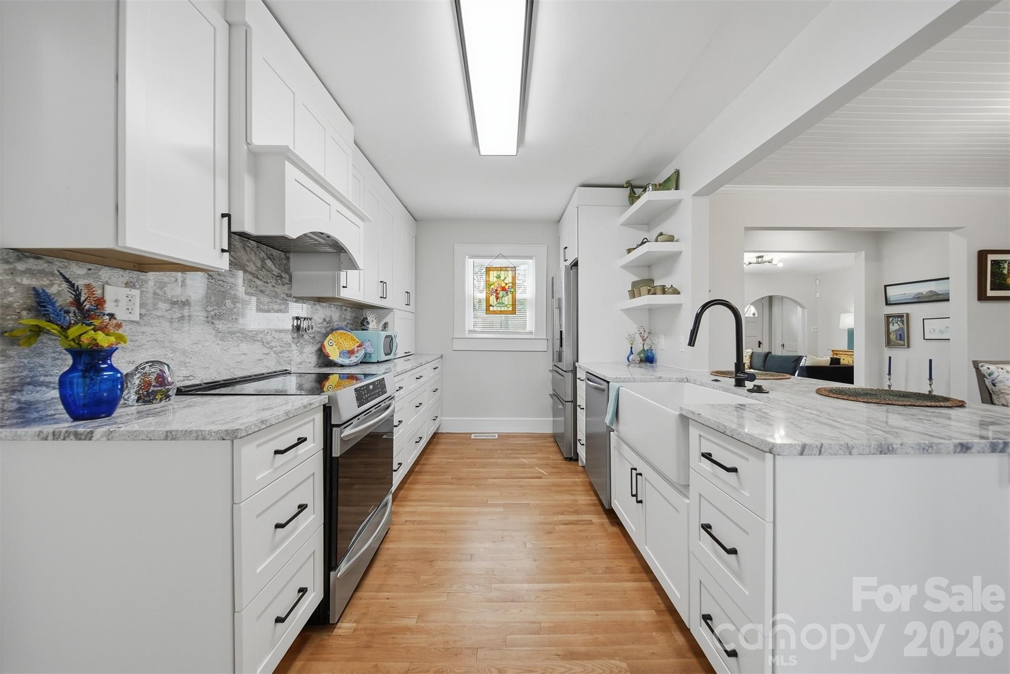 203 8th Street Northeast Conover, NC 28613 - Photo 14 of 48