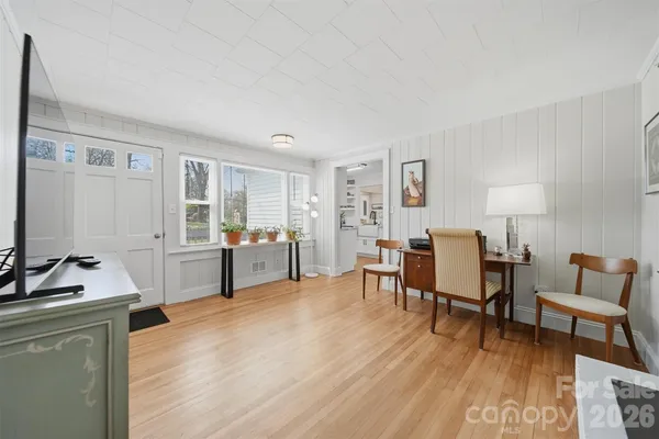 $349,000 | 203 8th Street Northeast, Conover, NC 28613